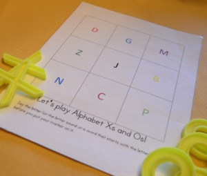 Supporting a Child With Delayed Speech or Language Development with Tic Tac Toe Playing Tic Tac Toe with a Speech-Delayed Child