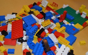 Supporting a Child With Delayed Speech or Language Development with Lego Using Lego to support a child with delayed speech